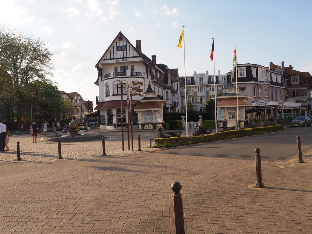 Appartement Sur La Digue - De Haan - Le Coq - Silver Beach D2 Экстерьер фото