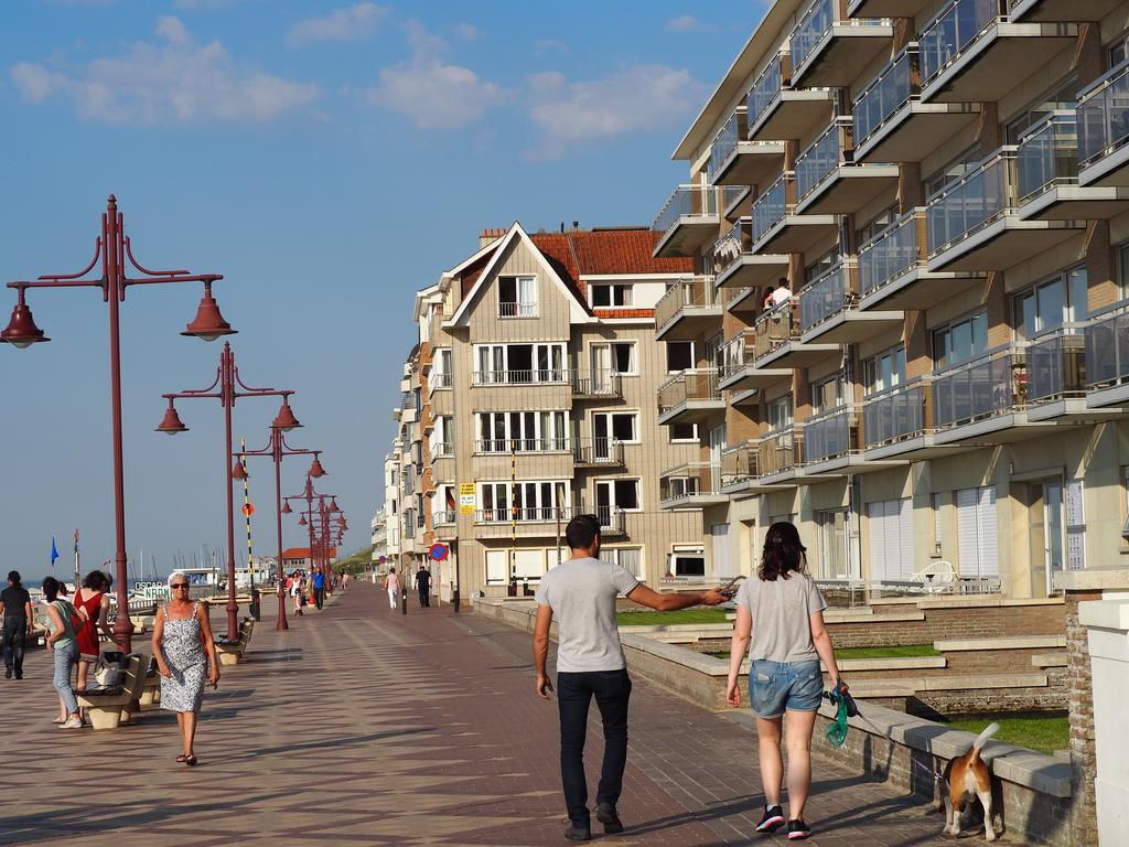 Appartement Sur La Digue - De Haan - Le Coq - Silver Beach D2 Экстерьер фото